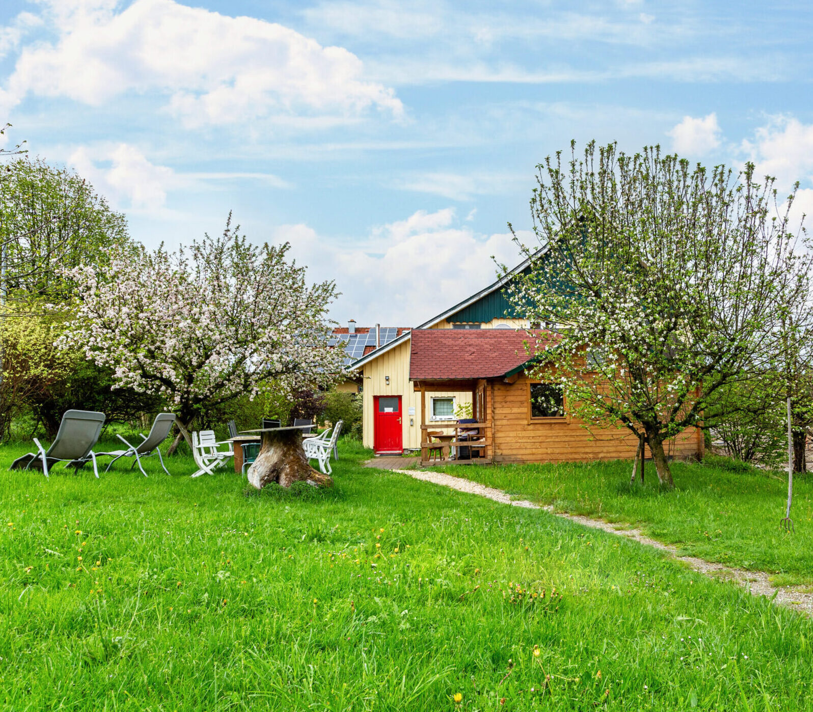 Gästehaus & Garten
